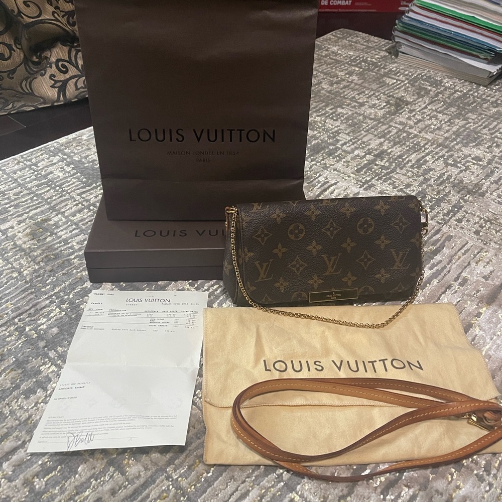 Louis Vuitton Monogram Favorite PM 100% Authentic Full Set